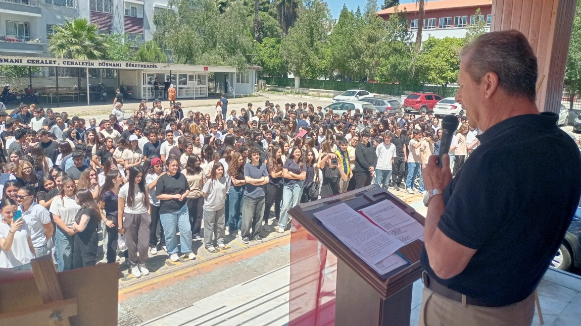 OKULUMUZDA 19 MAYIS TÖRENİMİZİ YAPTIK